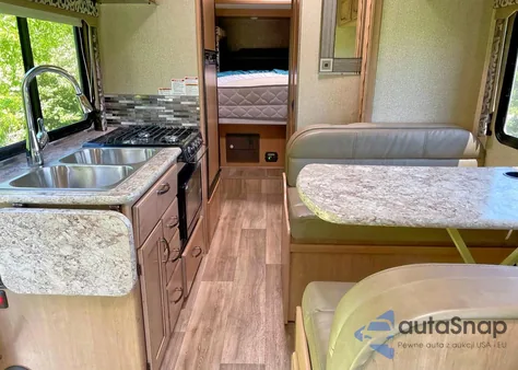 2017 Mercedes-Benz Sprinter 3500 из США, поврежденный, VIN WDAPF4CC7H9718357